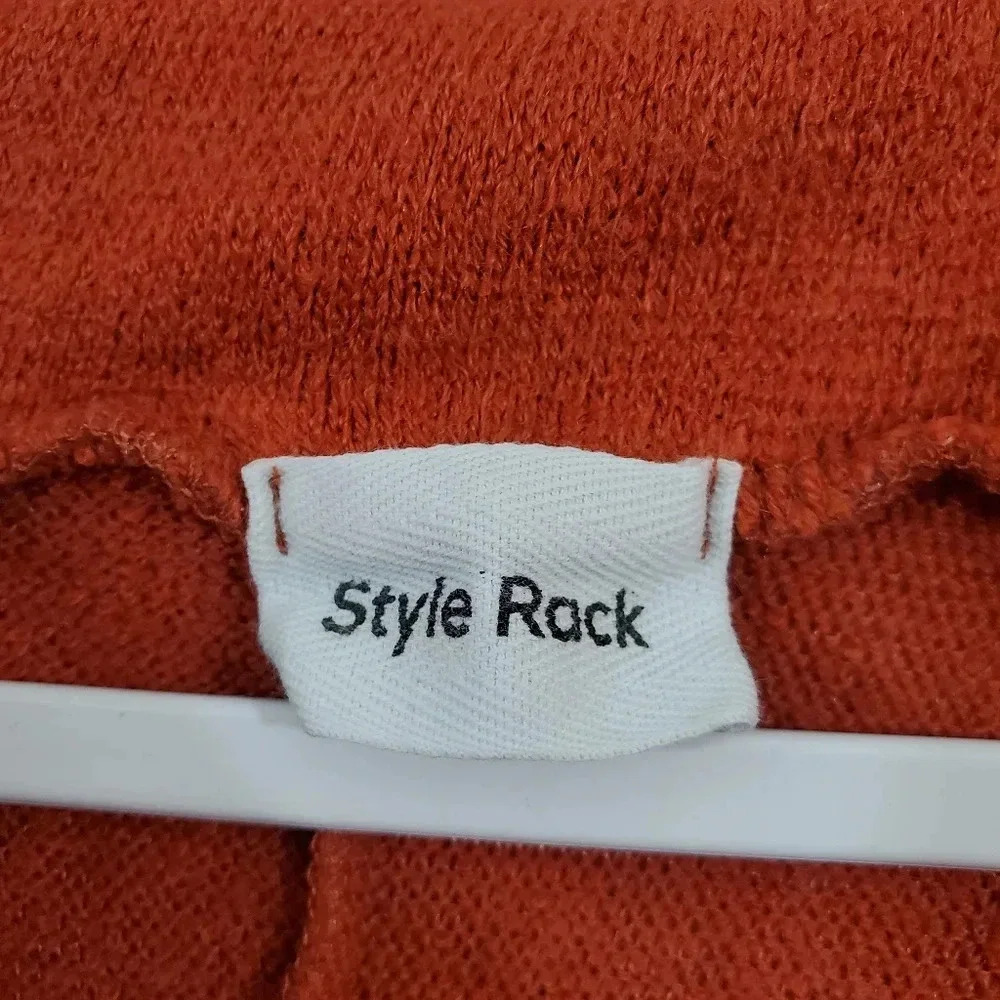 Style Rack Aztec print sweater ,Size L - Picture 3 of 5